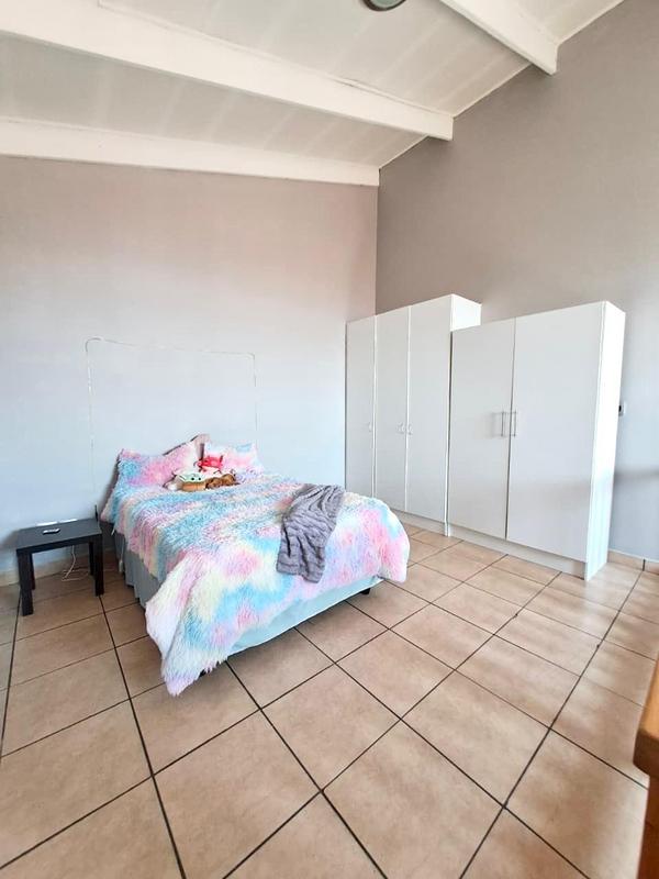 To Let 1 Bedroom Property for Rent in Die Bult North West